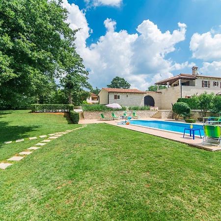 Villa Catarina With Beautiful And Spacious Garden And Pool Kringa Exterior foto